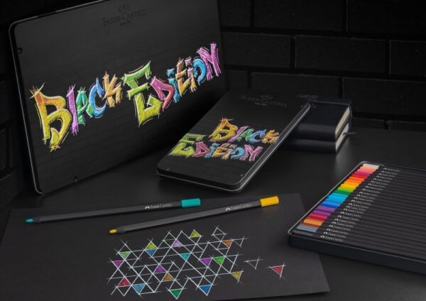 Creioane colorate triunghiulare black edition cutie metal Faber-Castell 12 culori/set