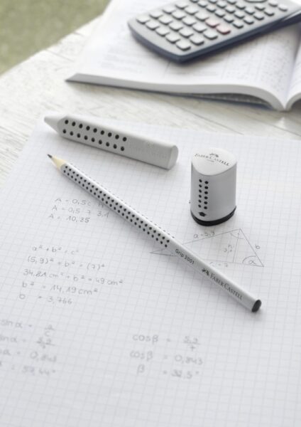 Creion grafit HB triunghiular grip 2001 Faber-Castell
