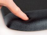 Mousepad și suport pentru încheietura PlushTouch Fellowes