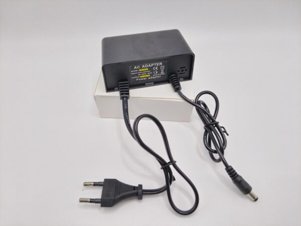 ALIMENTATOR CAMERE 12V 2A HM-A127 12V 2A, EU standard plug