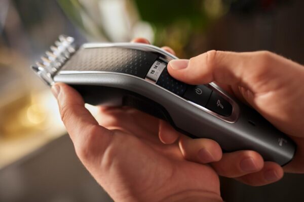 Aparat de tuns PHILIPS Hairclipper Seria 5000 HC5630/15