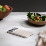 Beats iPhone 17 Pro Max Case with MagSa - MGJE4LL/A