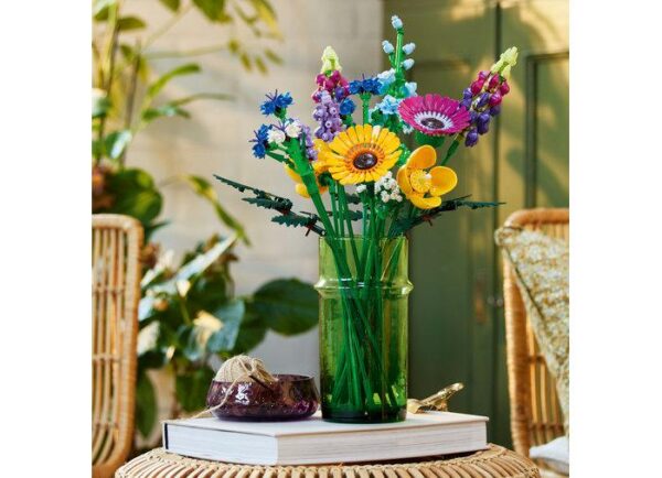 BUCHET FLORI DE CAMP, LEGO 10313 - LEGO10313