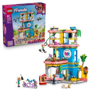 CLUBUL PRIETENILOR DIN ORASUL HEARTLAKE LEGO42689