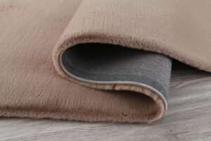 Covor Heinner Shaggy soft blanita Maro 70x140 cm - HR-FRUG140-BRW