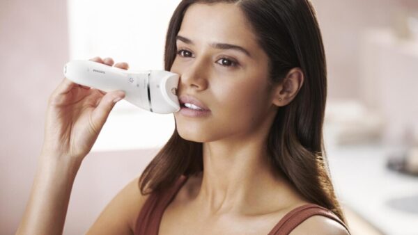 Epilator umed si uscat PHILIPS Seria 8000 BRE710/00, 32 pensete