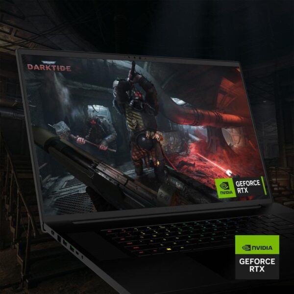 Laptop Razer Gaming Blade, 18" QHD+ 240 Hz, 16:10 (2560 x 1600) - RZ09-0484UEH4-R3E1