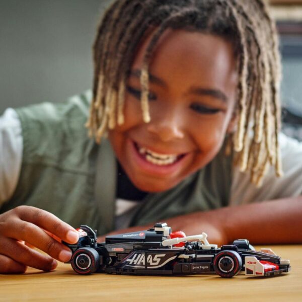 MASINA DE CURSE MONEYGRAM HAAS F1, TEAM VF-24, LEGO 77250 - LEGO77250
