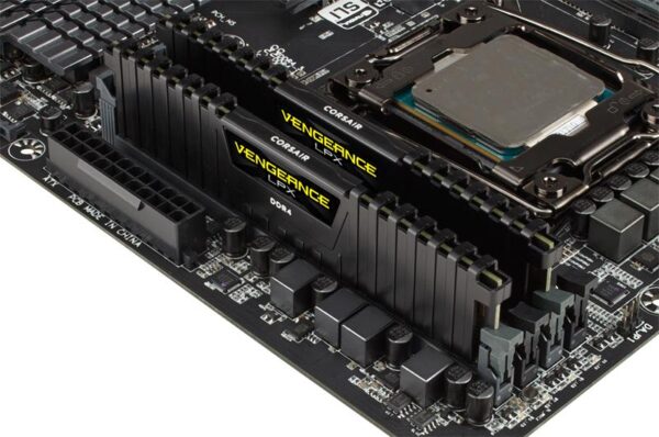 Memorie RAM Corsair Vengeance LPX Black, DIMM, DDR4, 16GB (2x8GB) - CMK16GX4M2Z3600C20