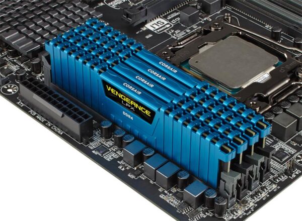 Memorie RAM Corsair Vengeance LPX Blue, DIMM, DDR4 - CMK16GX4M2B300C15B