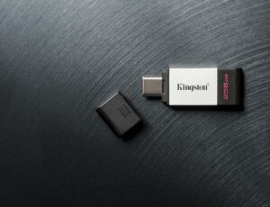 Memorie USB Flash Drive Kingston 256GB Data Traveler 80, USB 3.2 - DT80/256GB