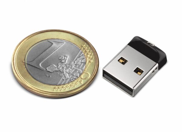 Memorie USB Flash Drive SanDisk Cruzer Fit, 16GB, 2.0 - SDCZ33-016G-G35