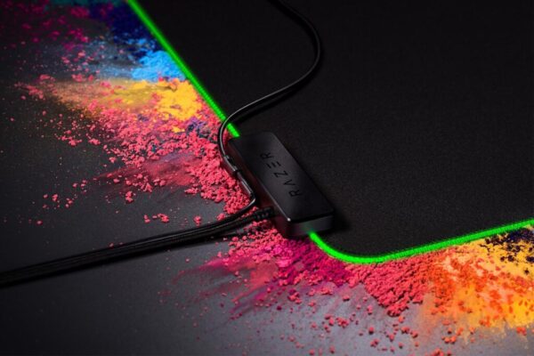 Mouse pad Razer Goliathus Chroma, negru - RZ02-02500100-R3M1