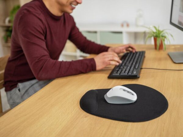 Mouse pad Trust Bigfoot XL, cu gel pad, negru - TR-23728