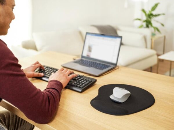 Mouse pad Trust Bigfoot XL, cu gel pad, negru - TR-23728
