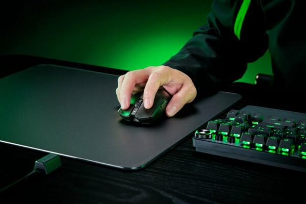 Mouse Razer Viper V3 Pro, rezolutie maxima 35000 DPI - RZ01-05120100-R3G1