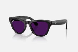 Ray-Ban Meta Skyler AI Glasses Shiny Black/Transitions Amethyst - RW4010 601/CH 52