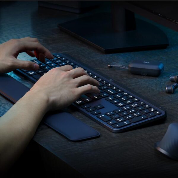 Tastatura Logitech MX Keys S, Iluminare, 2.4GHz & Bluetooth - 920-011587