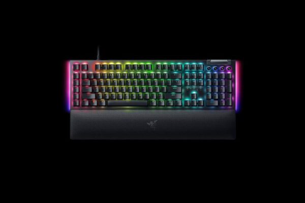 Tastatura mecanica gaming BlackWidow V4 (Green Switch), negru - RZ03-04690100-R3M1