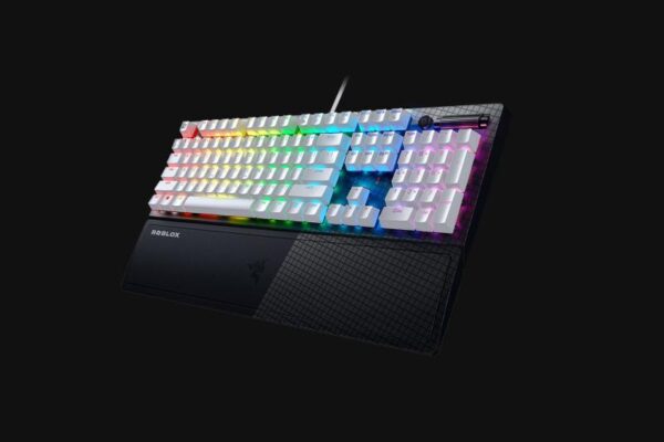 Tastatura Razer BlackWidow V3 Roblox Edition, cu fir - RZ03-03542800-R3M1