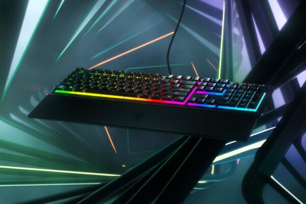 Tastatura Razer Ornata V3 - Low Profile Gaming TECH - RZ03-04460100-R3M1