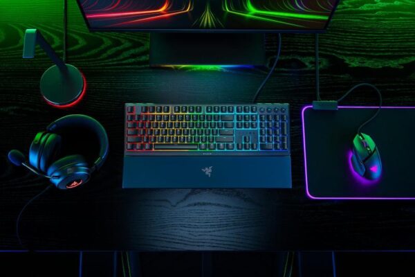 Tastatura Razer Ornata V3 - Low Profile Gaming TECH - RZ03-04460100-R3M1