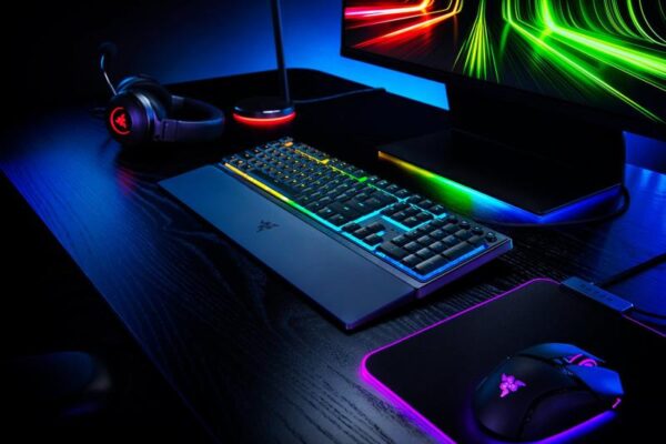 Tastatura Razer Ornata V3 - Low Profile Gaming TECH - RZ03-04460100-R3M1