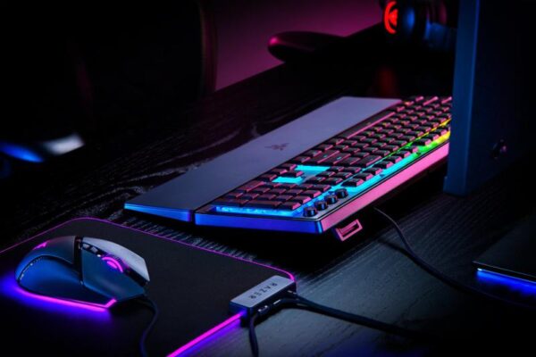Tastatura Razer Ornata V3 - Low Profile Gaming TECH - RZ03-04460100-R3M1