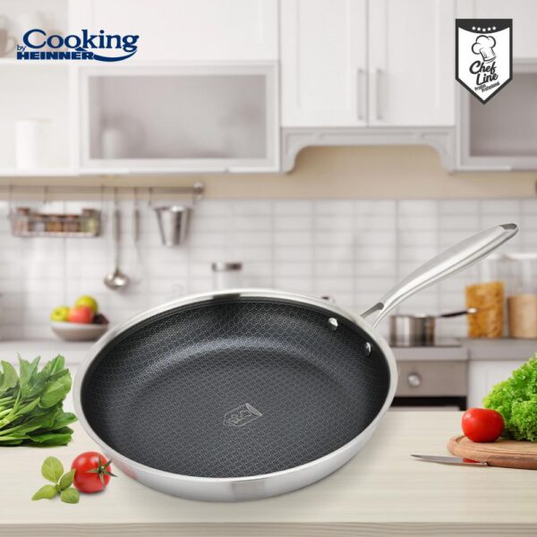 TIGAIE INOX IN 3 STRATURI 28X5.5 CM, TITANIUM3, COOKING BY HEINNER - HR-MRK-28T