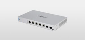 Ubiquiti UniFi switch 6 porturi USG-XG-6POE, 2x 1/10 SFP+ - US-XG-6POE