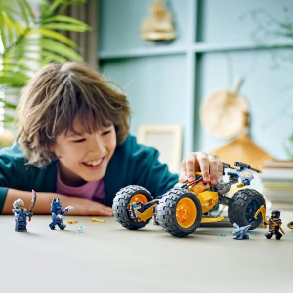VEHICULUL DE TEREN NINJA AL LUI ARIN 71811 - LEGO71811